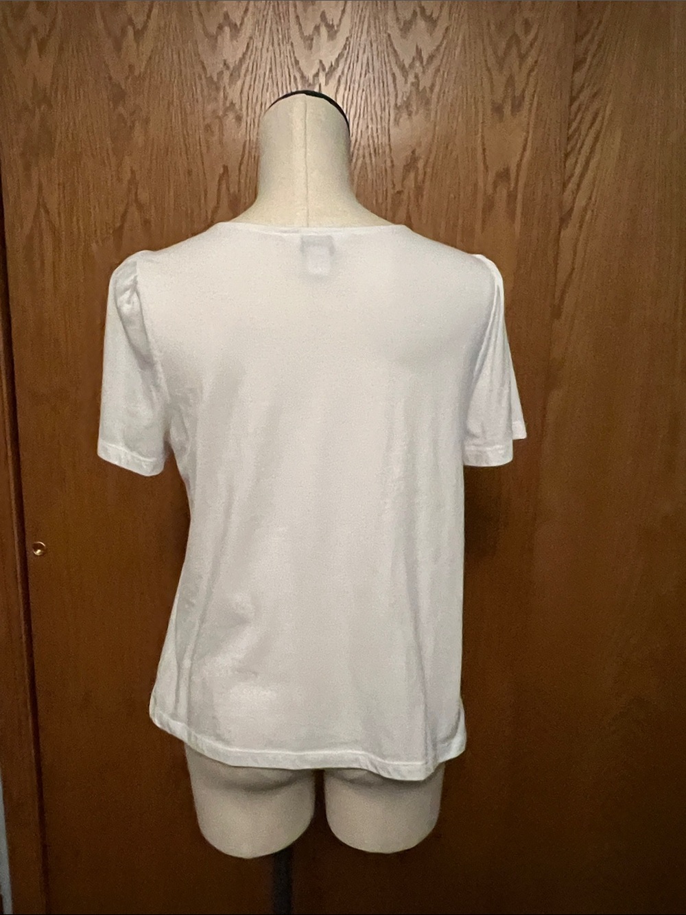 Liz Claiborne White Eyelet Yoke Short Sleeve Tee - Picture 3 of 6